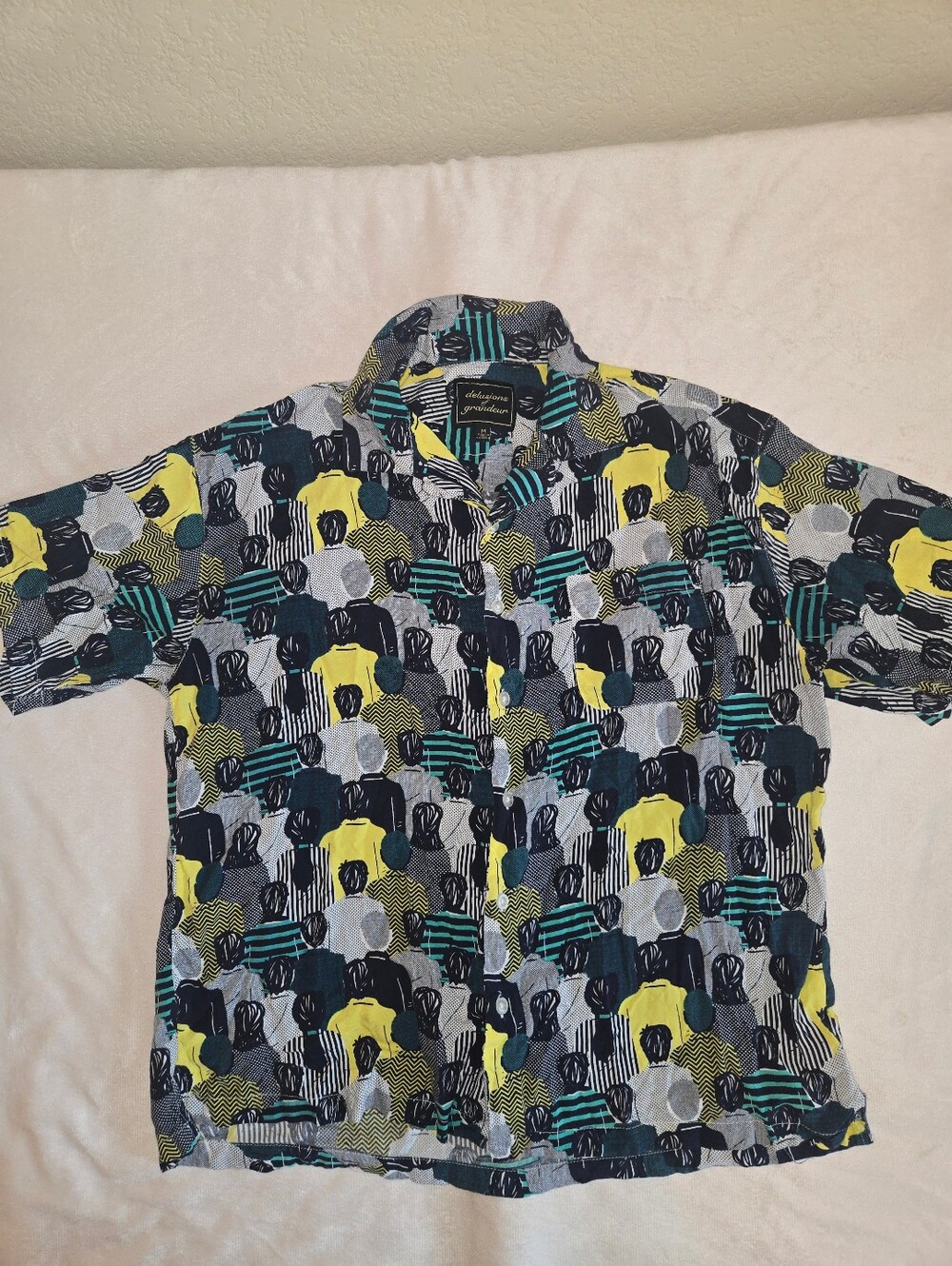 Delusions Of Grandeur Men's Short Sleeve Patterned - Yellow & Black Button Down